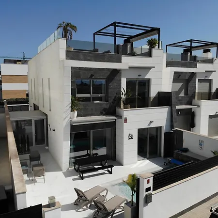 Casa Mariposa, 3 Bedroom In 빌라 *